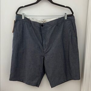 Dockers Men's Gray Flat Front Shorts 42 NWT